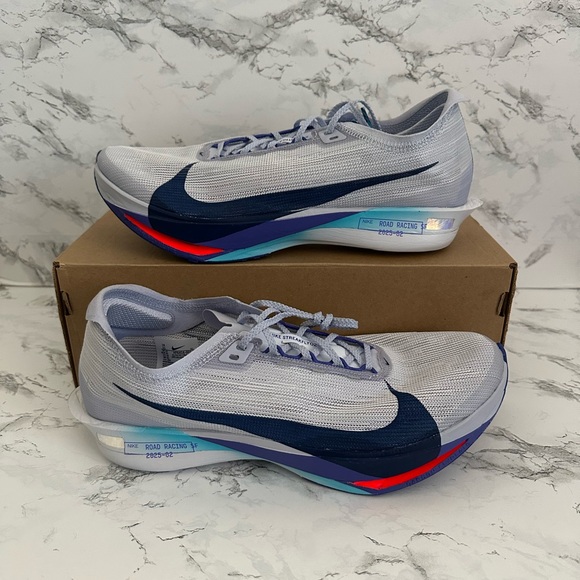 Nike ZoomX Streakfly 2 Ghost Running Racing Shoes Athletic HF6416 Men’s Size 11